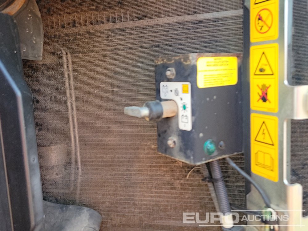 Miniekskavaator 2019 Hitachi ZX85USB-6: pilt 44