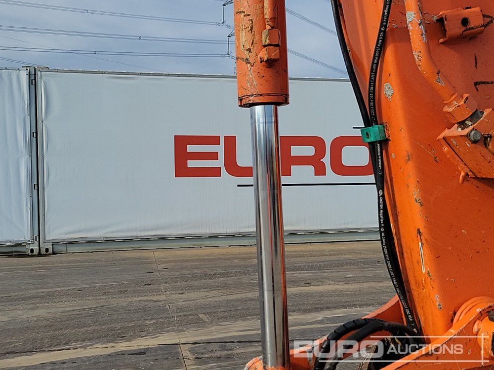 Miniekskavaator 2019 Hitachi ZX85USB-6: pilt 34