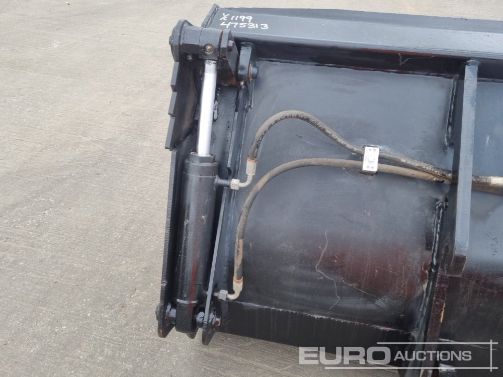 Kopp 2019 JCB 76" 3 in 1 Bucket to suit Telehandler: pilt 14