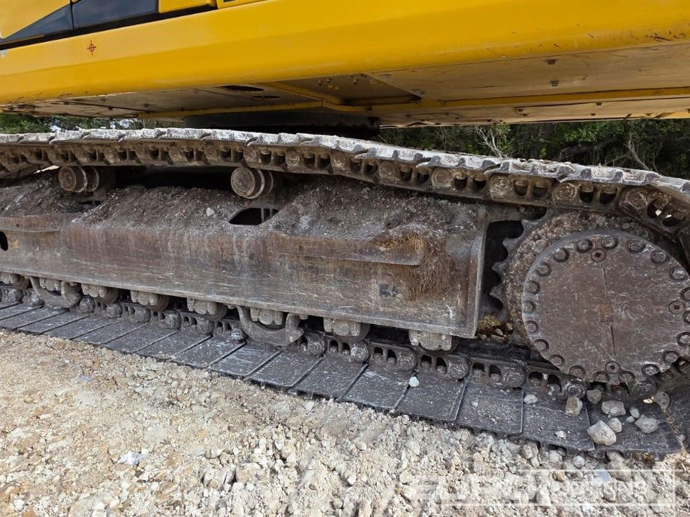 Lintekskavaator 2019 Komatsu PC210LCi-11: pilt 6