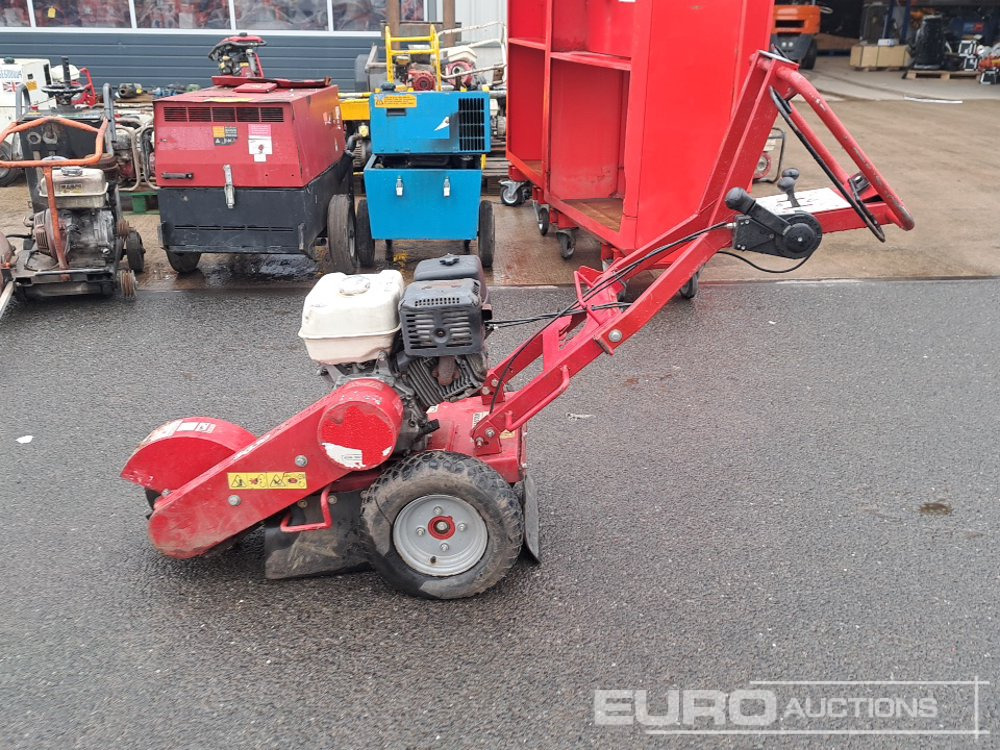 2019 Tracmaster SG30 Petrol Stump Grinder, Honda Engine - Ehitusseade: pilt 2 2019 Tracmaster SG30 Petrol Stump Grinder, Honda Engine - Ehitusseade: pilt 2