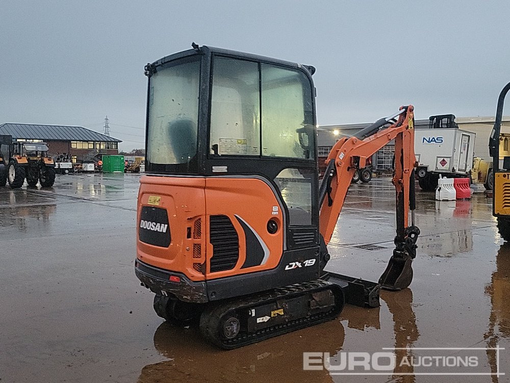 2020 Doosan DX19 - Miniekskavaator: pilt 5 2020 Doosan DX19 - Miniekskavaator: pilt 5