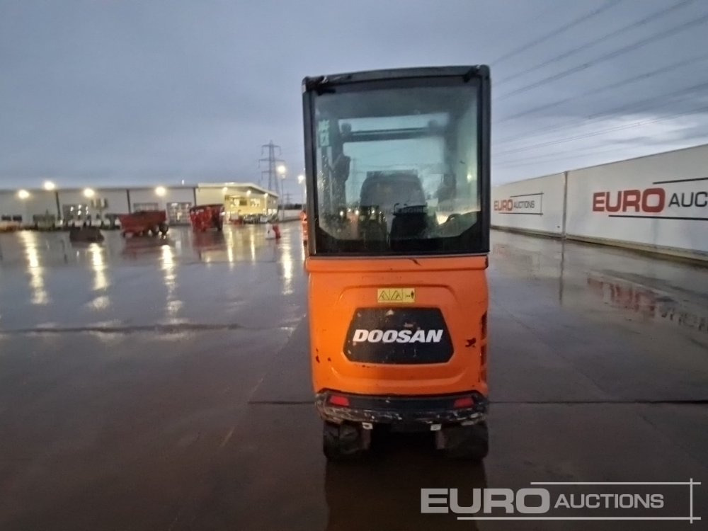 2020 Doosan DX19 - Miniekskavaator: pilt 4 2020 Doosan DX19 - Miniekskavaator: pilt 4