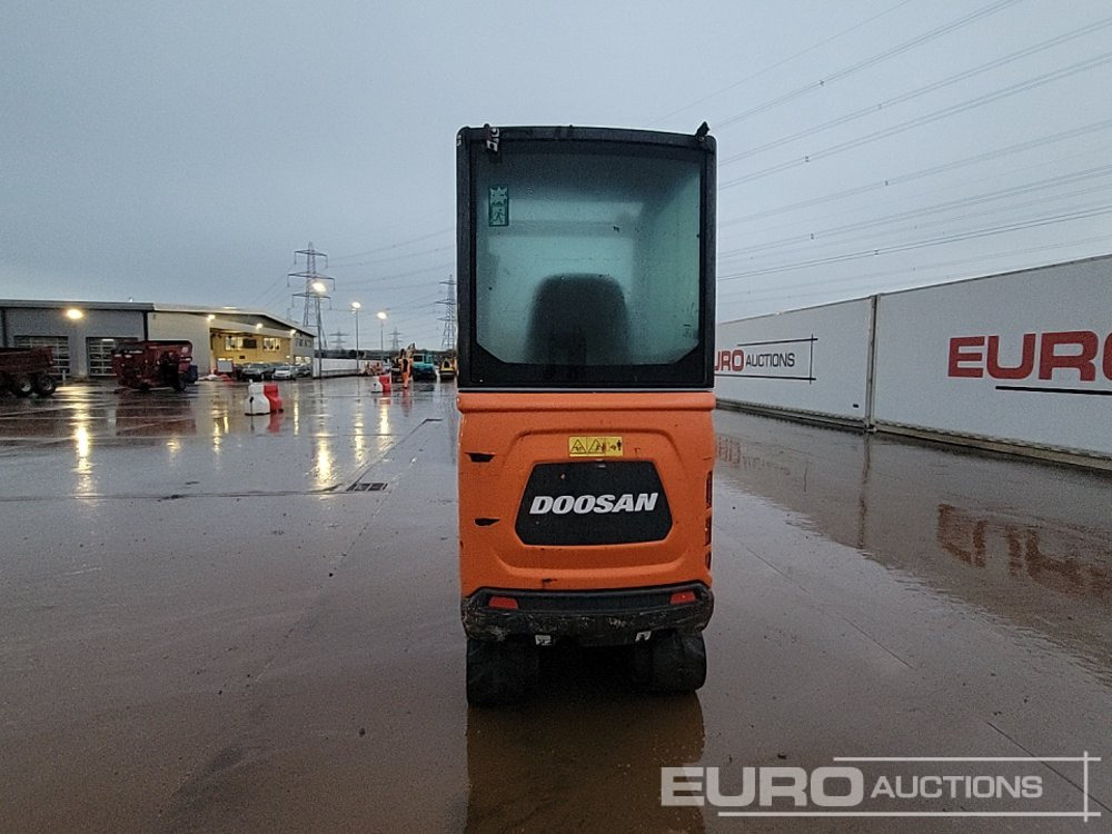 2020 Doosan DX19 - Miniekskavaator: pilt 4 2020 Doosan DX19 - Miniekskavaator: pilt 4
