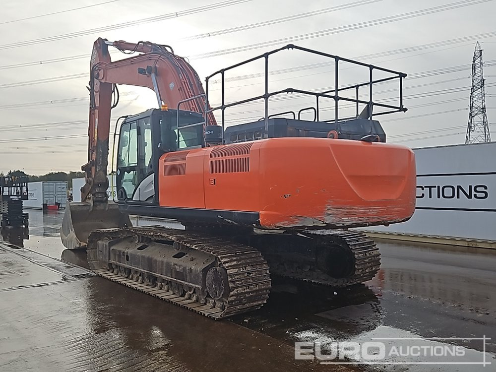 2020 Hitachi ZX350LC-6 - Lintekskavaator: pilt 3 2020 Hitachi ZX350LC-6 - Lintekskavaator: pilt 3