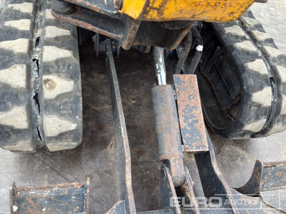 Miniekskavaator 2020 JCB 16C-1: pilt 17