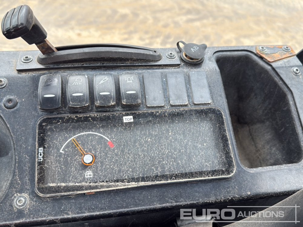Miniekskavaator 2020 JCB 16C-1: pilt 41