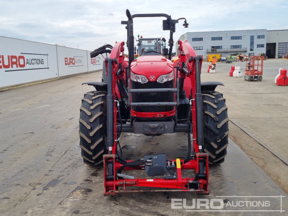 Traktor 2020 Massey Ferguson MF4708: pilt 8