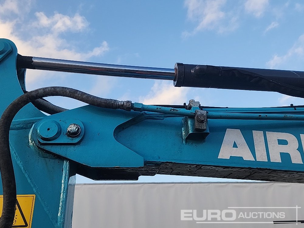 Miniekskavaator 2021 Airman AX26U-7: pilt 19 Miniekskavaator 2021 Airman AX26U-7: pilt 19