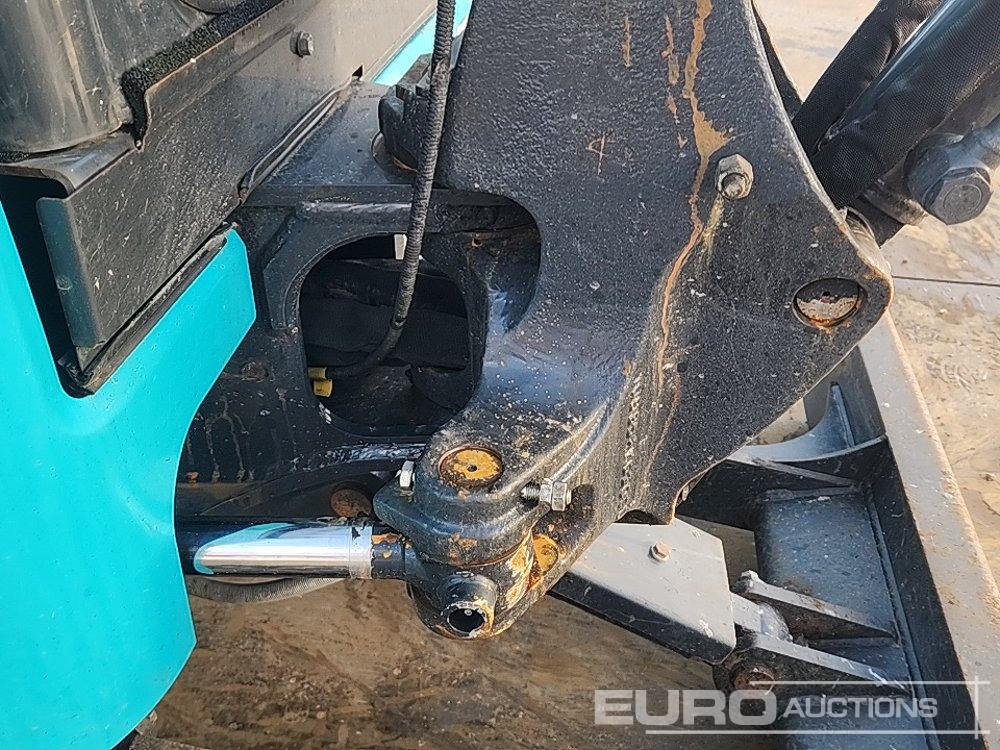 Miniekskavaator 2021 Airman AX26U-7: pilt 30 Miniekskavaator 2021 Airman AX26U-7: pilt 30