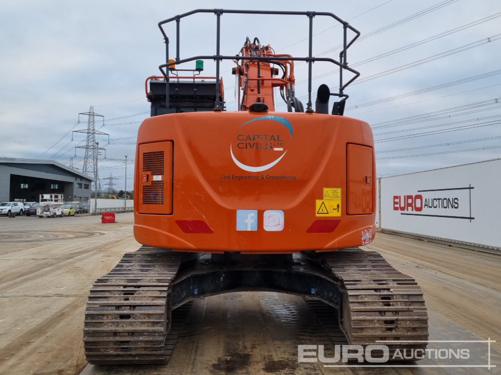 2021 Hitachi ZX225USLC-6 - Lintekskavaator: pilt 4 2021 Hitachi ZX225USLC-6 - Lintekskavaator: pilt 4
