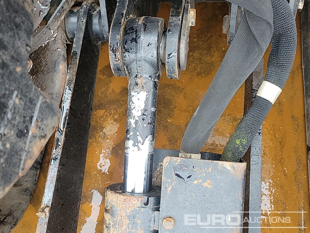 Miniekskavaator 2021 JCB 16C-1 T3: pilt 28