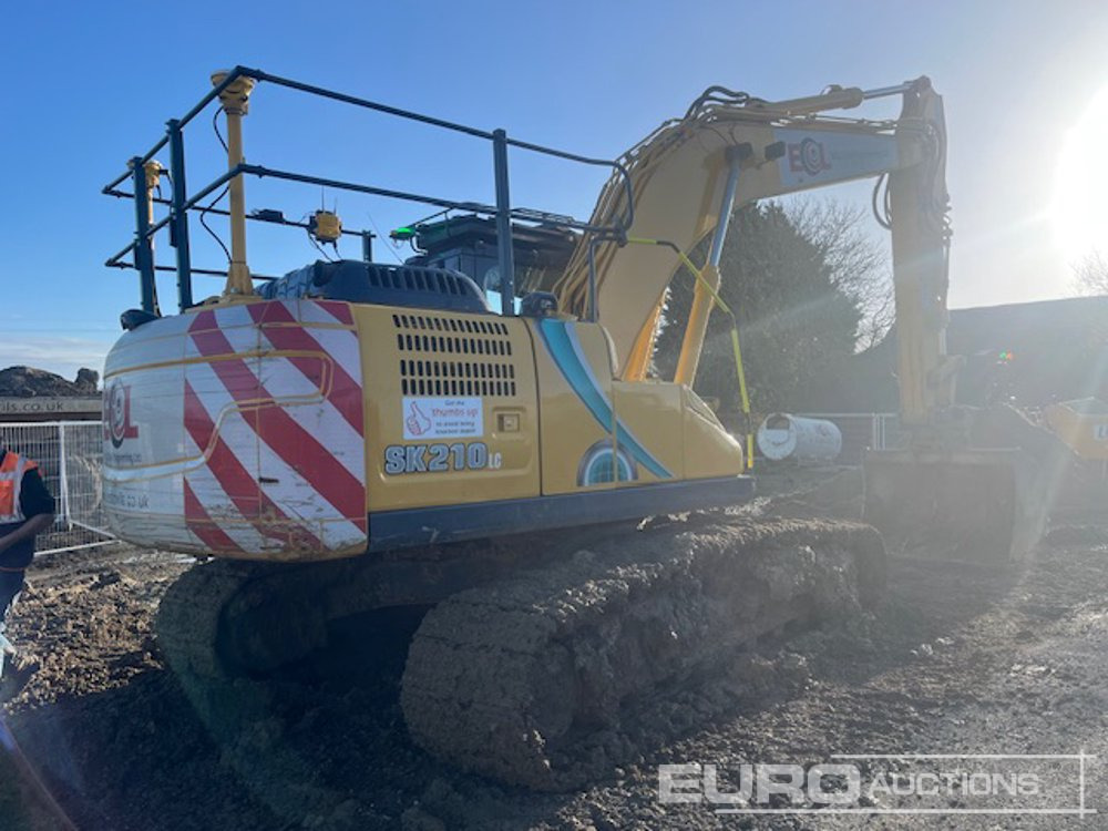 2021 Kobelco SK210LC-10E - Lintekskavaator: pilt 4 2021 Kobelco SK210LC-10E - Lintekskavaator: pilt 4