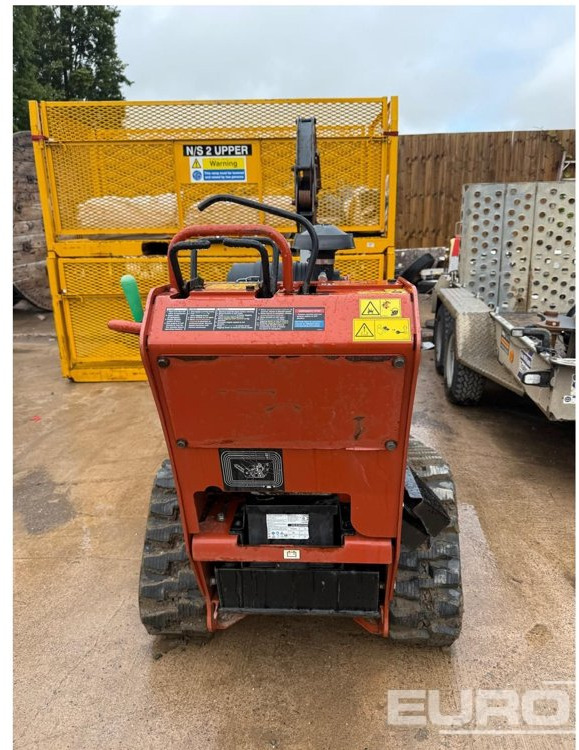 2022 Ditch Witch C24X - Kraavikaevamismasin: pilt 4 2022 Ditch Witch C24X - Kraavikaevamismasin: pilt 4