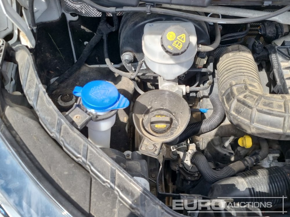 Tarbesõiduk kallur 2022 Ford Transit 350: pilt 39