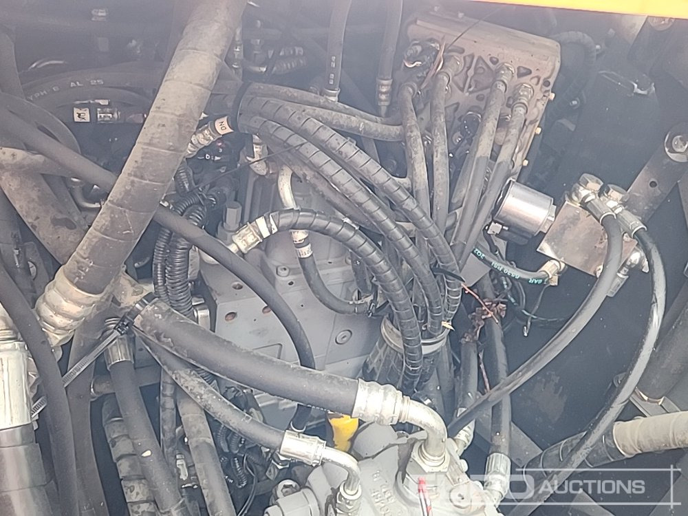 Lintekskavaator 2022 Hitachi ZX130LCN-7: pilt 43