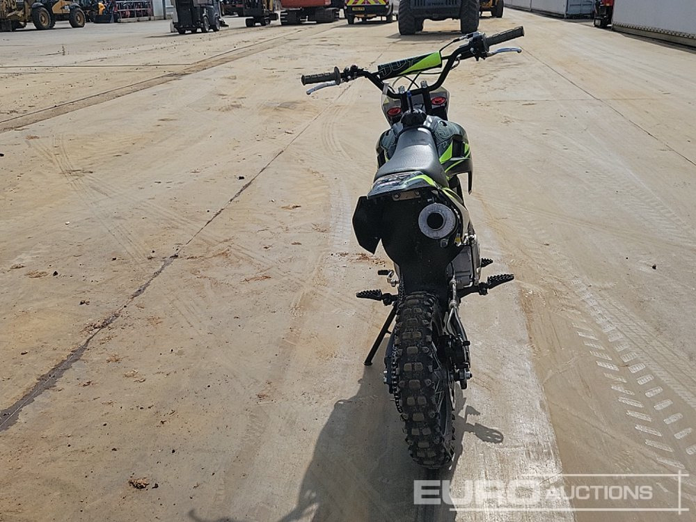 2023 Stomp Petrol Motorbike - Mootorratas: pilt 4 2023 Stomp Petrol Motorbike - Mootorratas: pilt 4