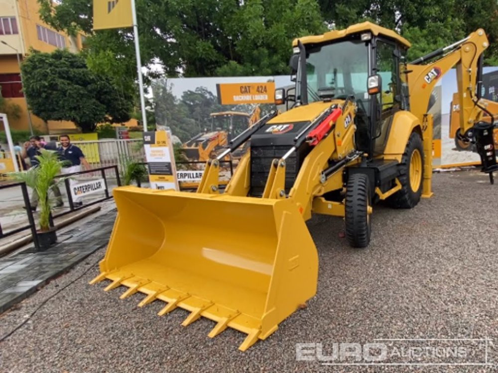 2025 CAT 424 - Ekskavaator-laadur: pilt 2 2025 CAT 424 - Ekskavaator-laadur: pilt 2