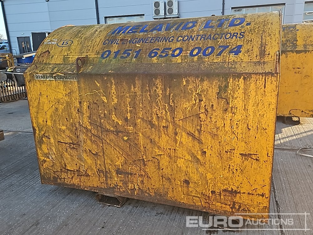 2250 Litre Static Bunded Fuel Bowser, Manual Pump - Säilitusmahuti: pilt 4 2250 Litre Static Bunded Fuel Bowser, Manual Pump - Säilitusmahuti: pilt 4