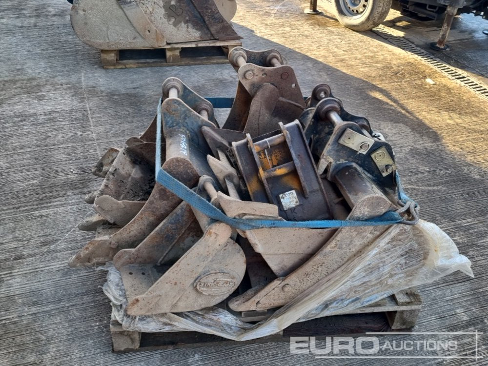 24", 24", 18", 18", 12", 10", 10", 10" Digging Bucket 25-35mm Pin to suit Mini Excavator - Kopp: pilt 2 24", 24", 18", 18", 12", 10", 10", 10" Digging Bucket 25-35mm Pin to suit Mini Excavator - Kopp: pilt 2