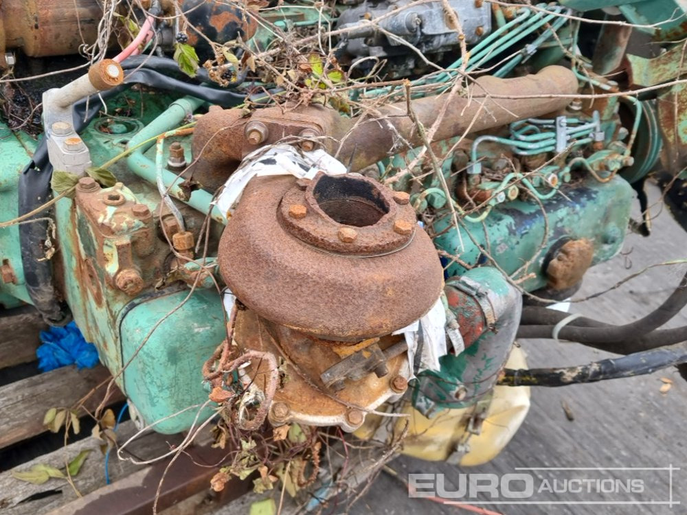 Mootor 6 Cylinder Engine, Gearbox, Pump: pilt 13