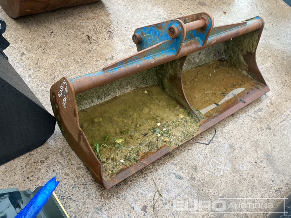 60" Strickland Ditching Bucket 45mm Pin to suit 4-6 Ton Excavator - Kopp: pilt 1 60" Strickland Ditching Bucket 45mm Pin to suit 4-6 Ton Excavator - Kopp: pilt 1