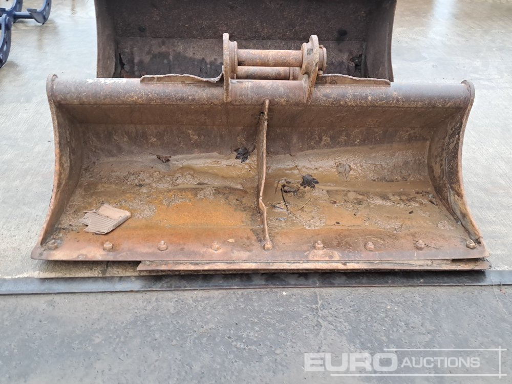 72" Strickland Ditching Bucket 65mm Pin to suit 13 Ton Excavator - Kopp: pilt 5 72" Strickland Ditching Bucket 65mm Pin to suit 13 Ton Excavator - Kopp: pilt 5