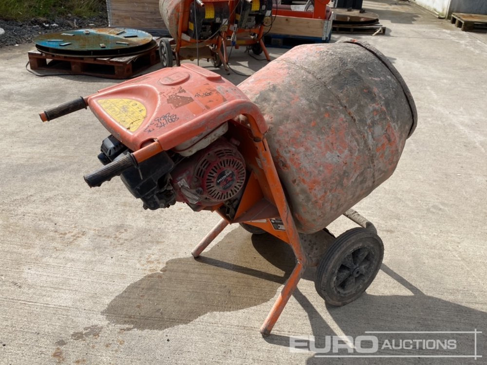 Altrad Minimmix 150 Petrol Cement Mixer, Honda Engine - Segumasin: pilt 4 Altrad Minimmix 150 Petrol Cement Mixer, Honda Engine - Segumasin: pilt 4
