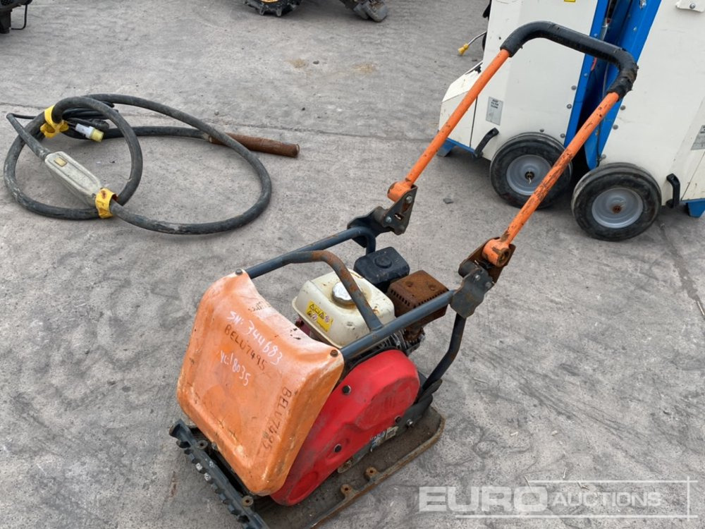 Belle Petrol Compaction Plate - Asfaldimasin: pilt 1 Belle Petrol Compaction Plate - Asfaldimasin: pilt 1