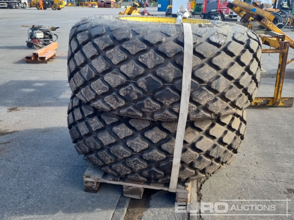 Bomag 23.1-26R3 Tyre & Rim (2 of) - Rehv: pilt 4 Bomag 23.1-26R3 Tyre & Rim (2 of) - Rehv: pilt 4