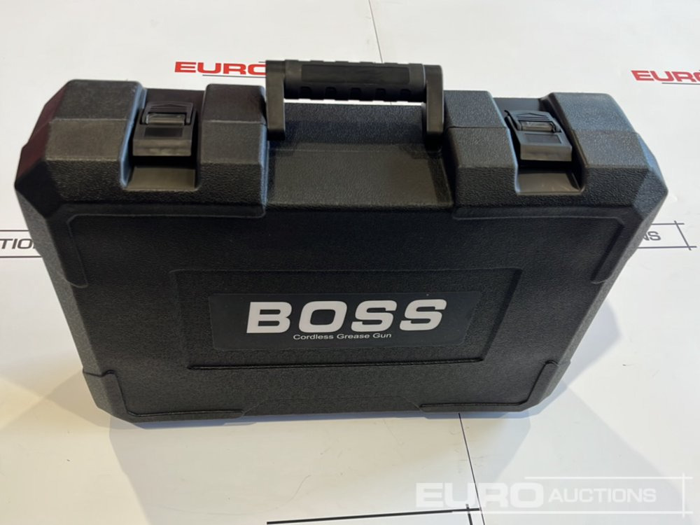 Ehitusseade Boss 21 Volt Lithium Battery Cordless Grease Gun, 2 Batteries, Charger, Case, Shoulder Strap, Extension Pieces and Fittings: pilt 13