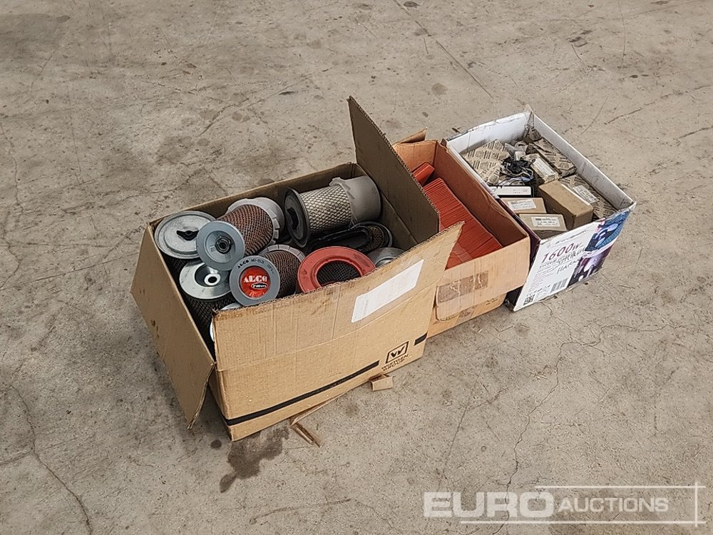 Box of Filters (3 of) - Garaažiseadmed: pilt 3 Box of Filters (3 of) - Garaažiseadmed: pilt 3