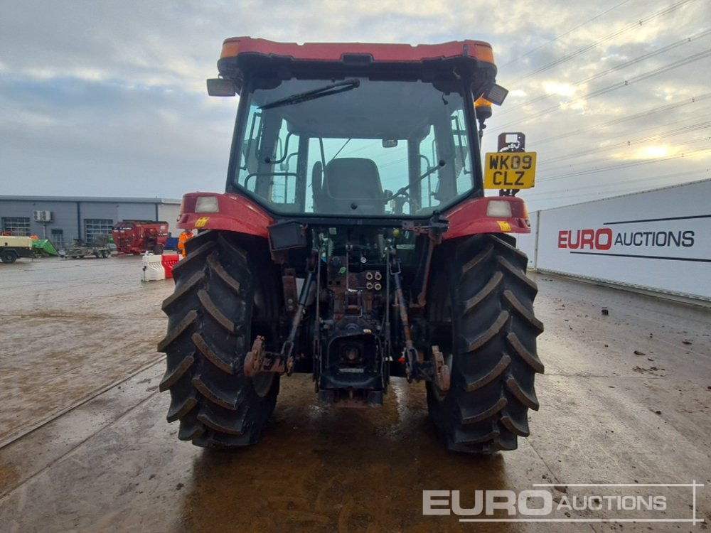 Case JXU105 - Traktor: pilt 4 Case JXU105 - Traktor: pilt 4