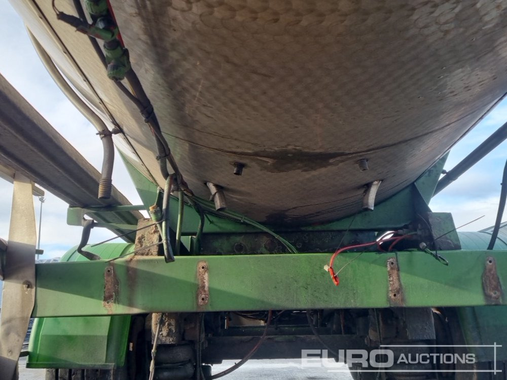 Tsistern poolhaagis Clayton Tri Axle Stainless Steel Tanker Trailer, Front Lift Axle: pilt 21