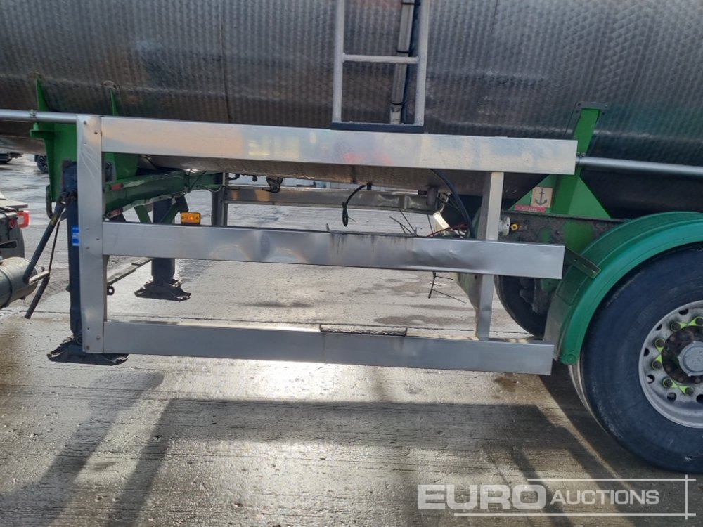 Tsistern poolhaagis Clayton Tri Axle Stainless Steel Tanker Trailer, Front Lift Axle: pilt 30