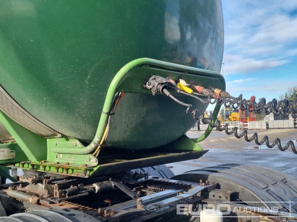 Tsistern poolhaagis Clayton Tri Axle Stainless Steel Tanker Trailer, Front Lift Axle: pilt 23