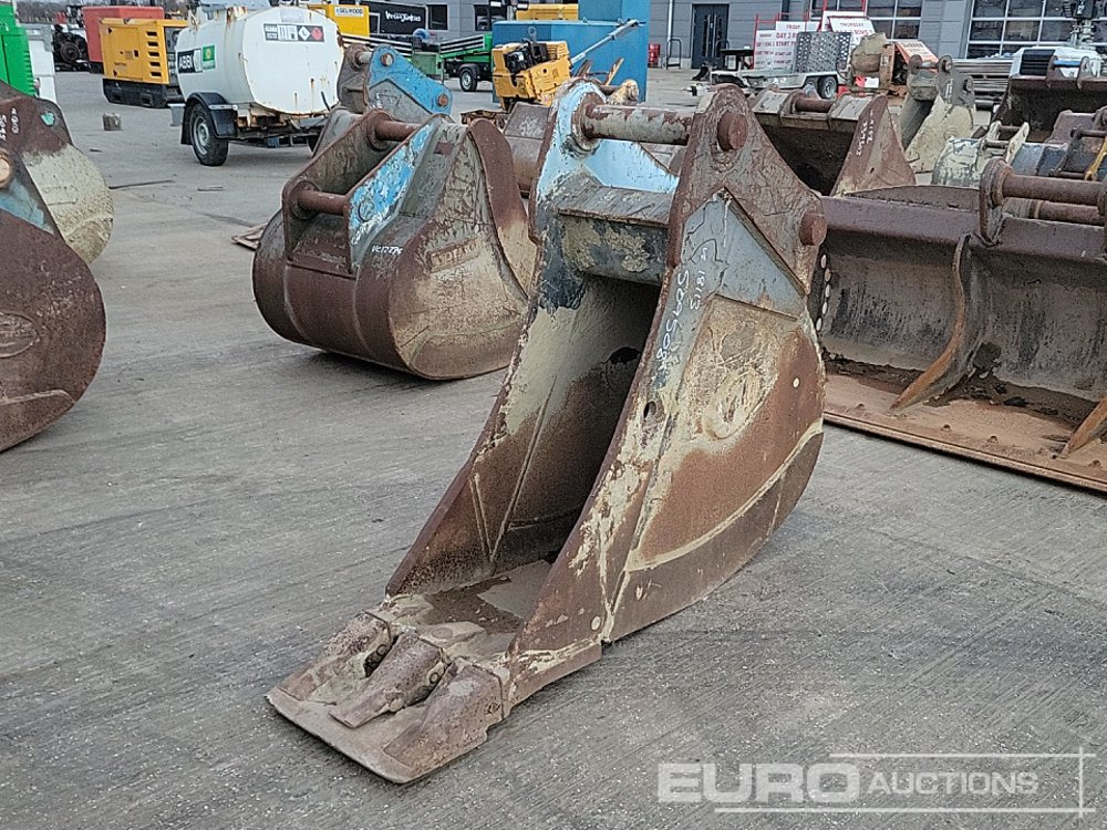 Geith 18" Digging Bucket 80mm Pin to suit 20 Ton Excavator - Kopp: pilt 1 Geith 18" Digging Bucket 80mm Pin to suit 20 Ton Excavator - Kopp: pilt 1