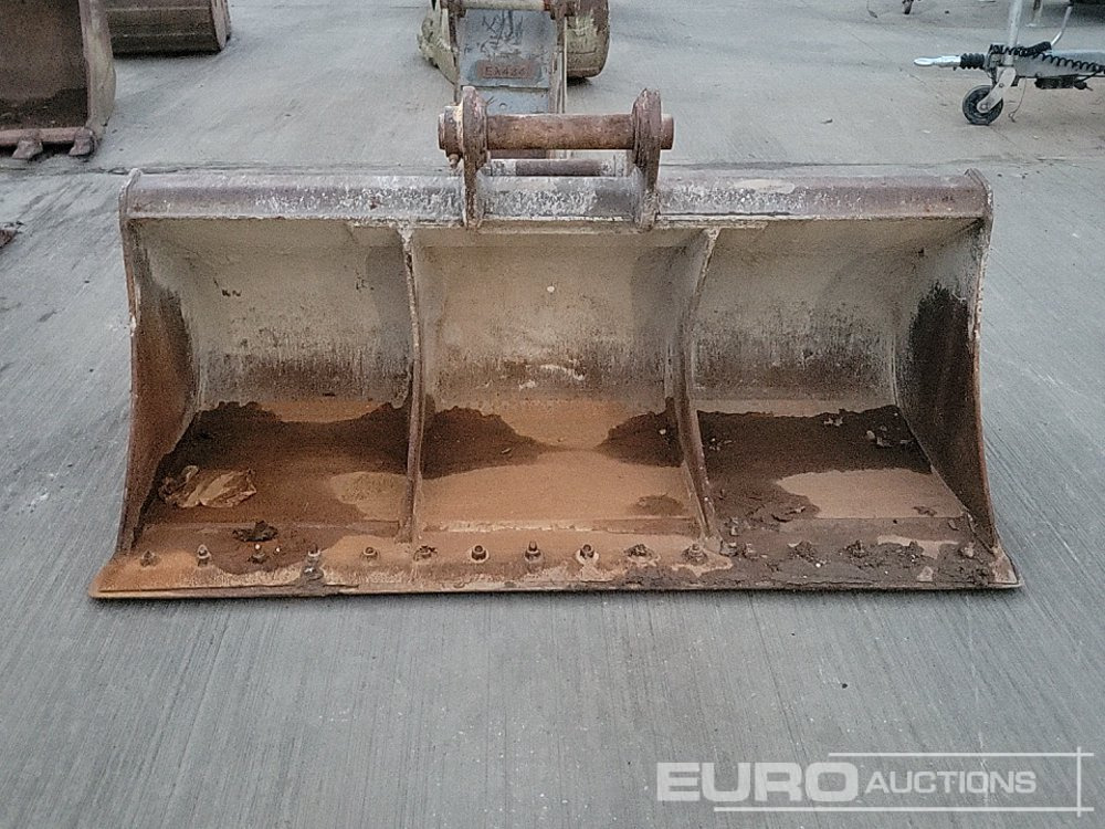 Kopp Geith 82" Ditching Bucket 80mm Pin to suit 20 Ton Excavator: pilt 8 Kopp Geith 82" Ditching Bucket 80mm Pin to suit 20 Ton Excavator: pilt 8