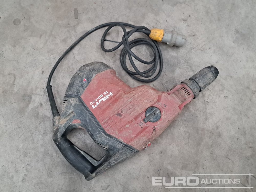 Hilti 110 Volt Hammer Drill - Garaažiseadmed: pilt 2 Hilti 110 Volt Hammer Drill - Garaažiseadmed: pilt 2