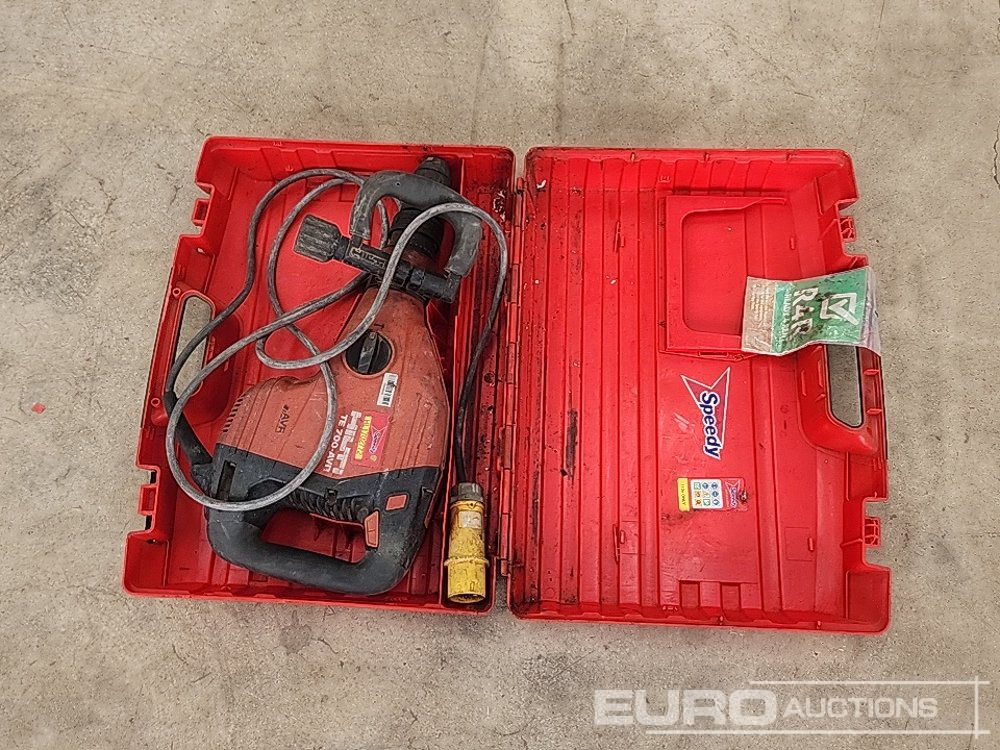 Hilti TE700-AVR 110 Volt Handheld Breaker - Ehitusseade: pilt 2 Hilti TE700-AVR 110 Volt Handheld Breaker - Ehitusseade: pilt 2