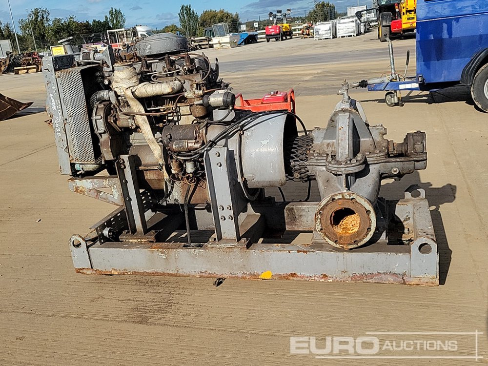 Hindle 4" Waterpump, 4 Cylinder Engine - Veepump: pilt 2 Hindle 4" Waterpump, 4 Cylinder Engine - Veepump: pilt 2