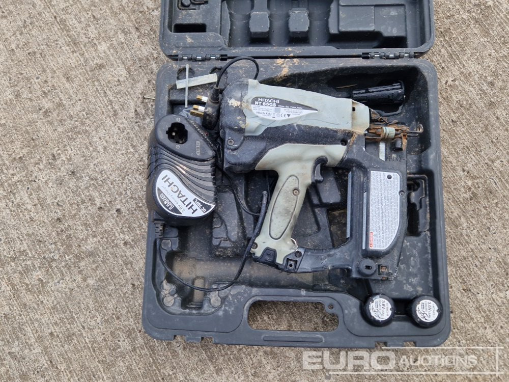 Ehitusseade Hitachi NT65GS 3.6 Volt Cordless Nailer, 3 Batterys, Charger: pilt 10