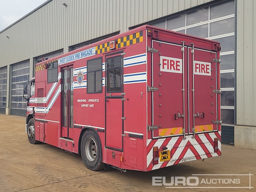 Iveco Ford Super Cargo 170E23, 4x2 Fire Unit, On Board Compressor, Automatic Gearbox (For Export or Breaking Use Only, Cannot Be Used within UK) (Reg Docs Are NOT Available) - Tuletõrjeauto: pilt 3 Iveco Ford Super Cargo 170E23, 4x2 Fire Unit, On Board Compressor, Automatic Gearbox (For Export or Breaking Use Only, Cannot Be Used within UK) (Reg Docs Are NOT Available) - Tuletõrjeauto: pilt 3