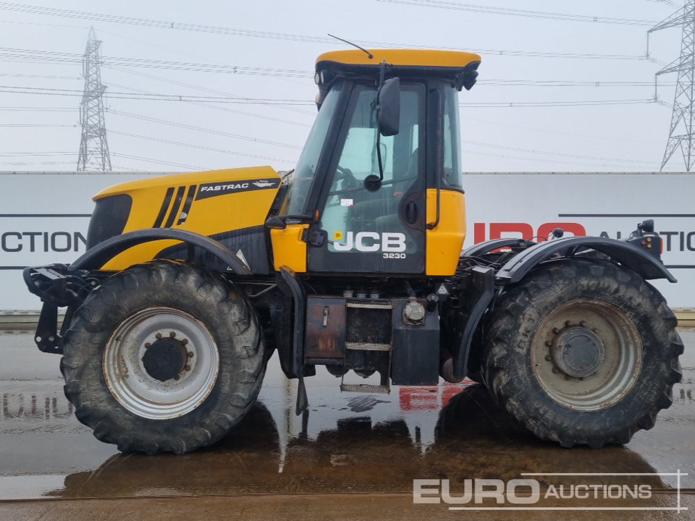 JCB Fastrac 3230 - Traktor: pilt 2 JCB Fastrac 3230 - Traktor: pilt 2