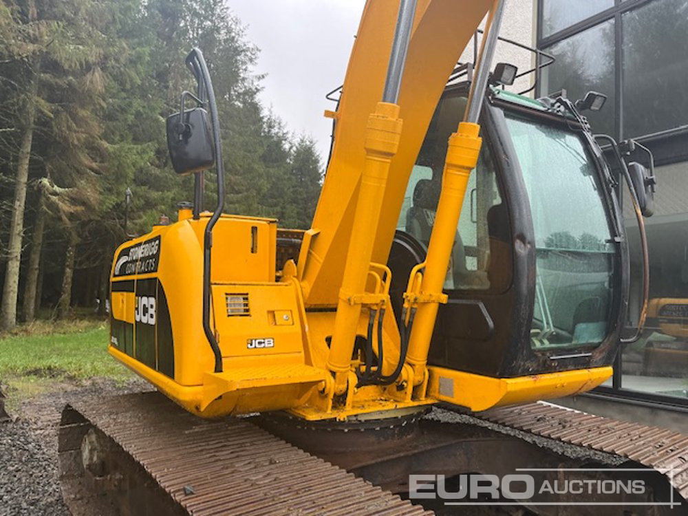 JCB JS130 - Lintekskavaator: pilt 1 JCB JS130 - Lintekskavaator: pilt 1