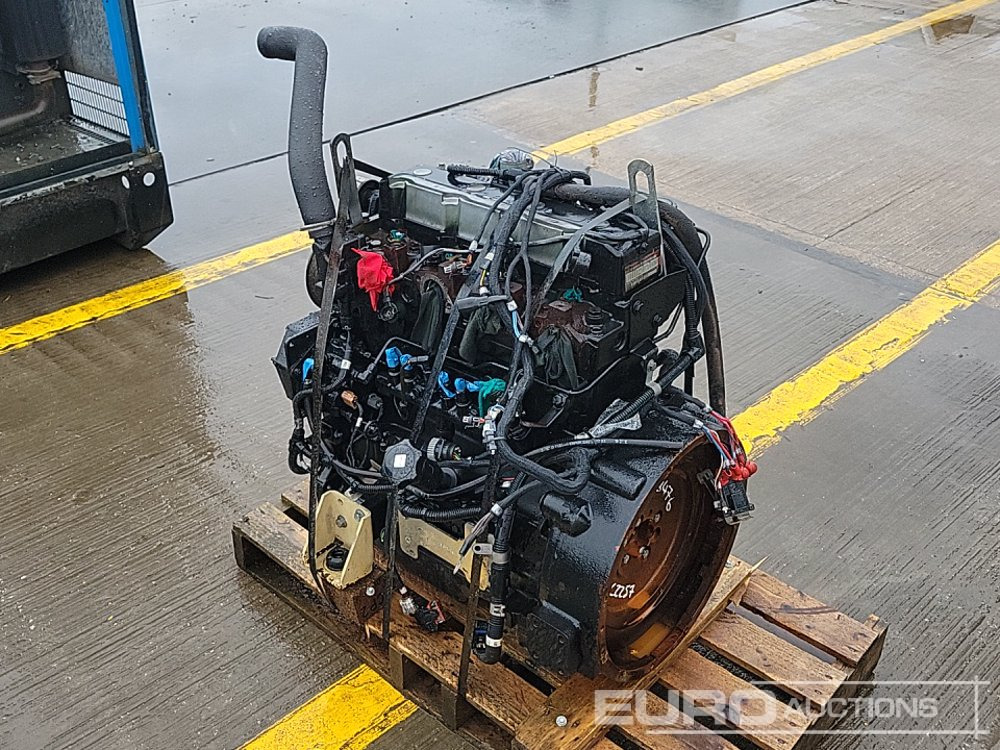 John Deere 4 Cylinder Engine - Mootor: pilt 3 John Deere 4 Cylinder Engine - Mootor: pilt 3