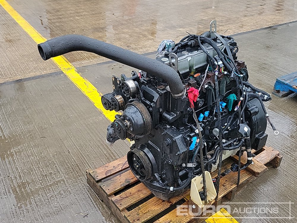 John Deere 4 Cylinder Engine - Mootor: pilt 1 John Deere 4 Cylinder Engine - Mootor: pilt 1