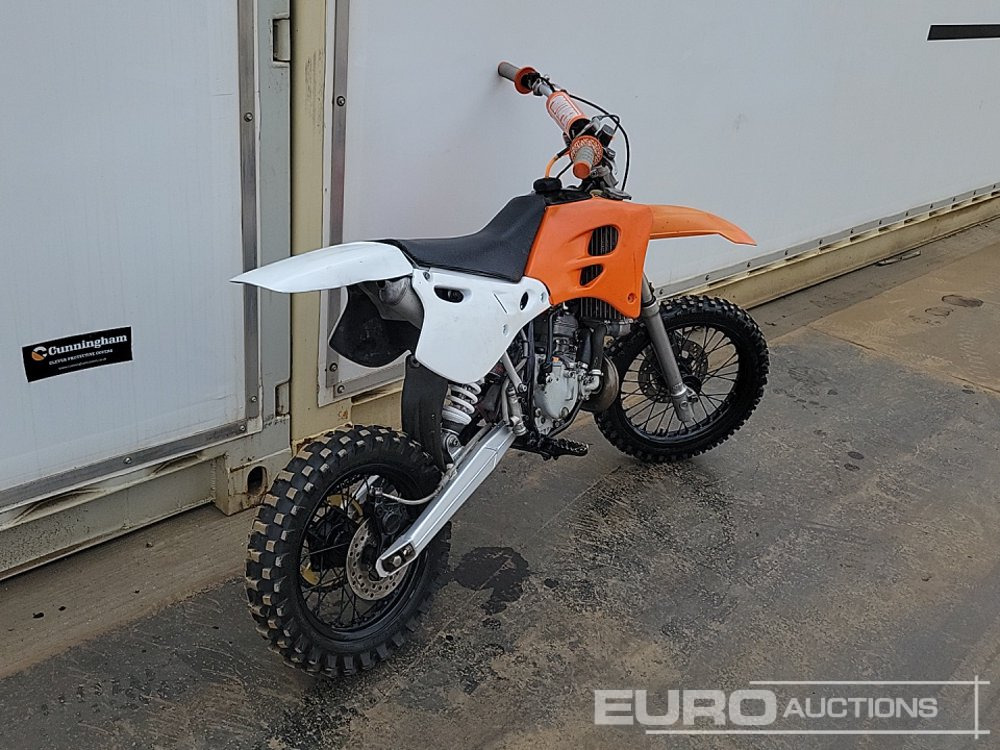 KTM Petrol Motorbike - Mootorratas: pilt 5 KTM Petrol Motorbike - Mootorratas: pilt 5
