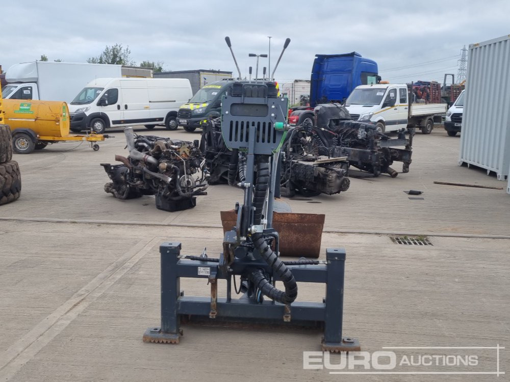 2014 Avant 260 - Lisaseade - Ekskavaator: pilt 4 2014 Avant 260 - Lisaseade - Ekskavaator: pilt 4