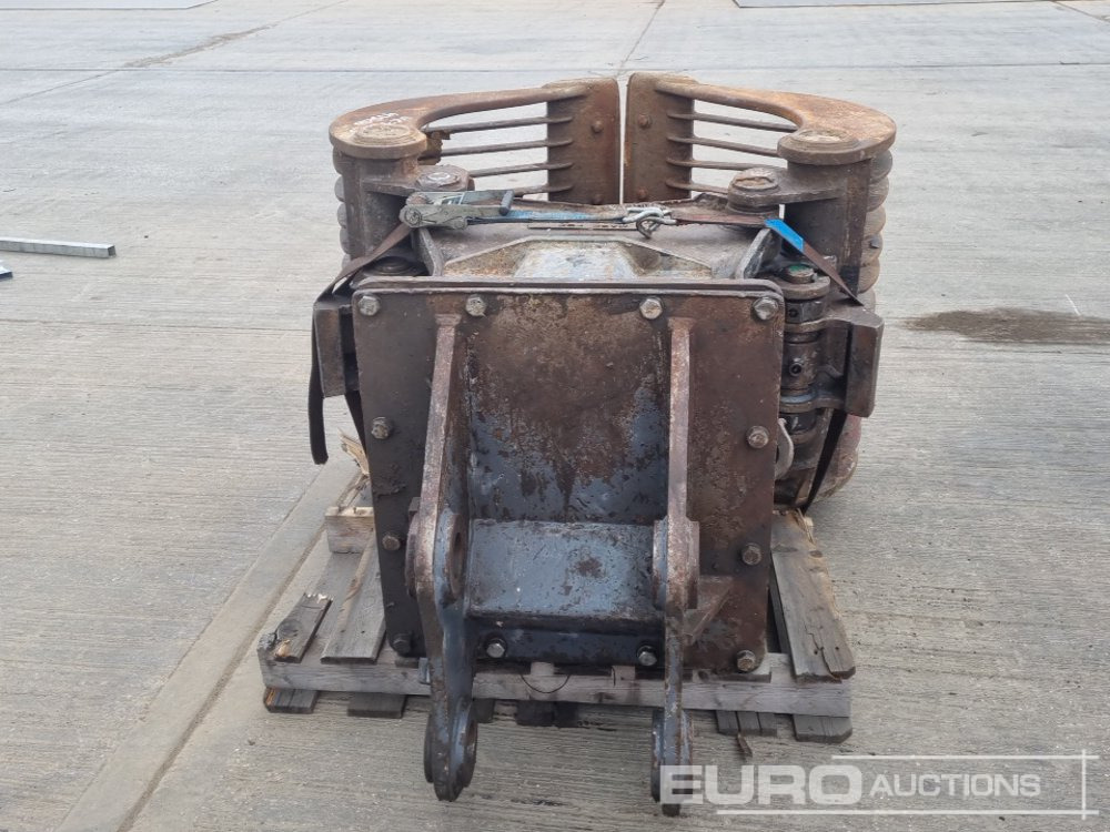 Terex - Fuchs Hydraulic Rotating Selector Grab 70mm Pin to suit 14-16 Ton Excavator - Lisaseade - Ekskavaator: pilt 4 Terex - Fuchs Hydraulic Rotating Selector Grab 70mm Pin to suit 14-16 Ton Excavator - Lisaseade - Ekskavaator: pilt 4